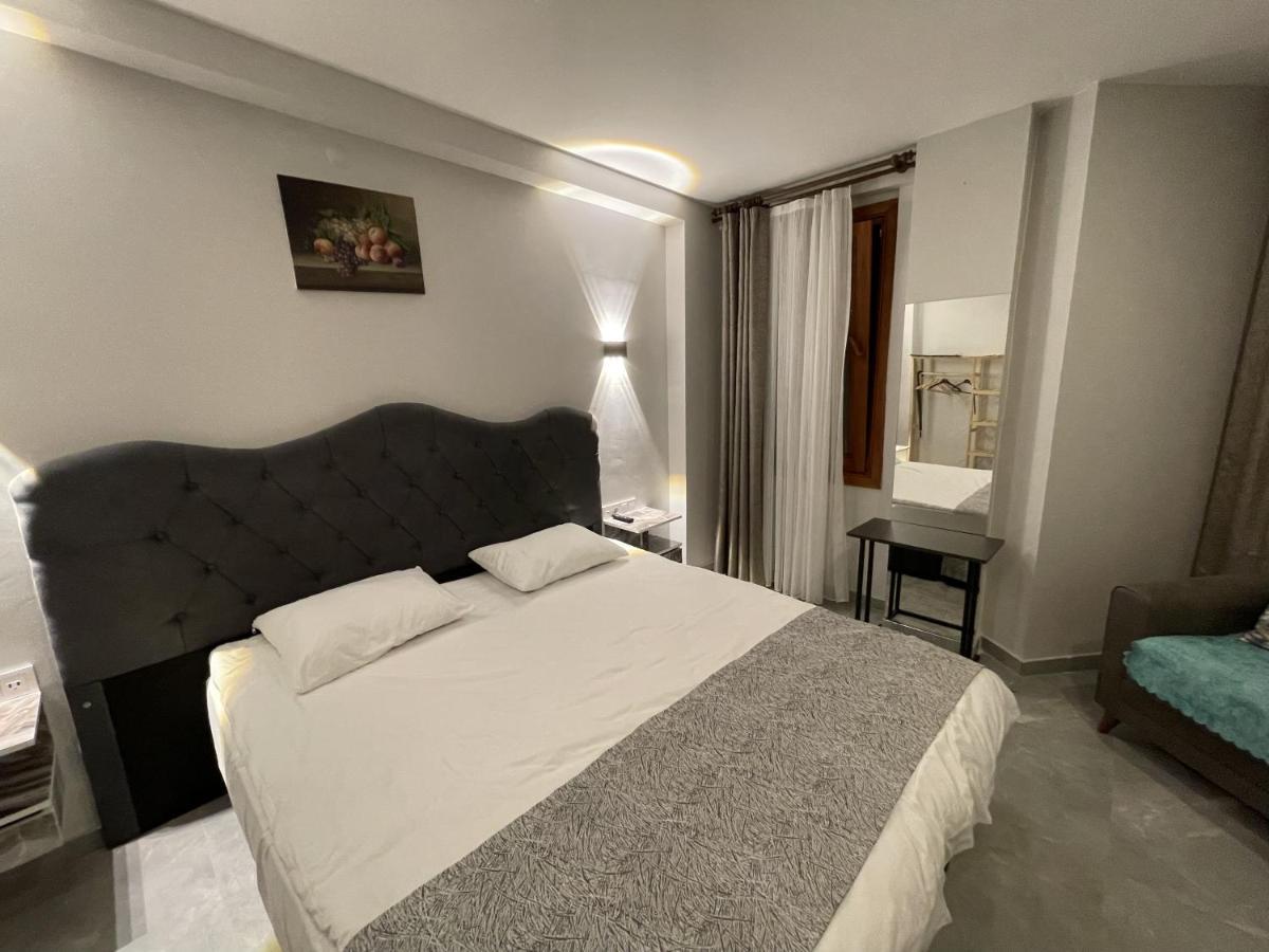 Turna Hotel Istanbul Ngoại thất bức ảnh